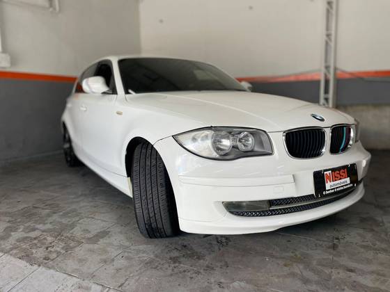 BMW 118i 2.0 TOP HATCH 16V GASOLINA 4P AUTOMÁTICO BMW 118i 2.0 TOP HATCH 16V GASOLINA 4P AUTOMÁTICO
